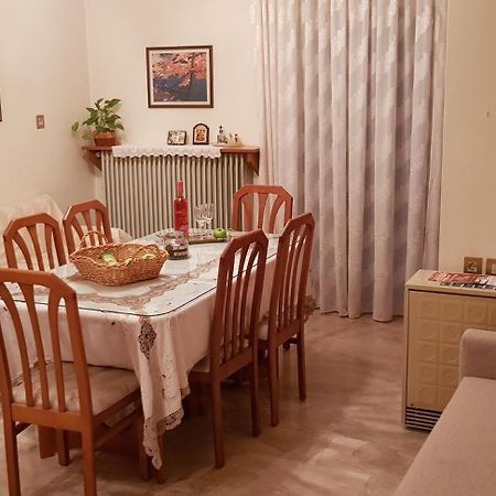 קאלאבאקה Family Apartment Meteora מראה חיצוני תמונה