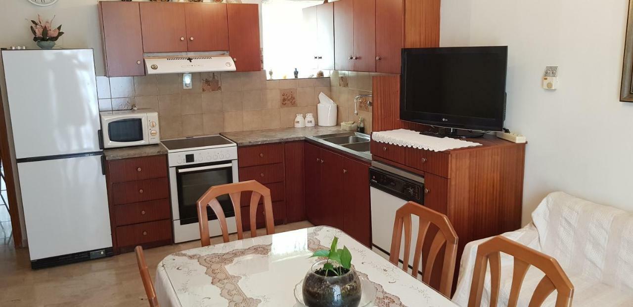 קאלאבאקה Family Apartment Meteora מראה חיצוני תמונה